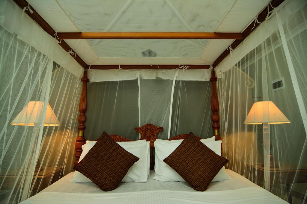 Villa Sethawadi Hotel And Kitesurf Centre Kalpitiya Exterior photo